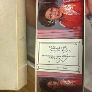box of fan club cards Mini Riperton